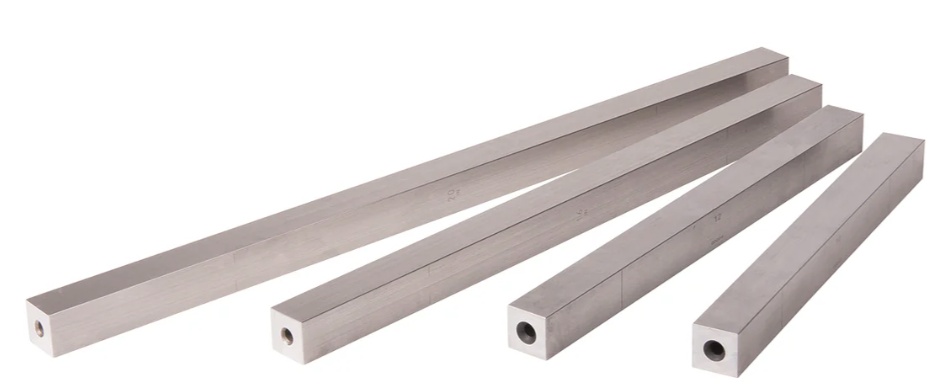 Picture of Fowler 536762200 7" Square Gge Blk Gr0