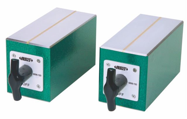 Picture of Insize 6898-100 Magnetic Rectangular Blocks, 3.9X2.8X2.8", Pair