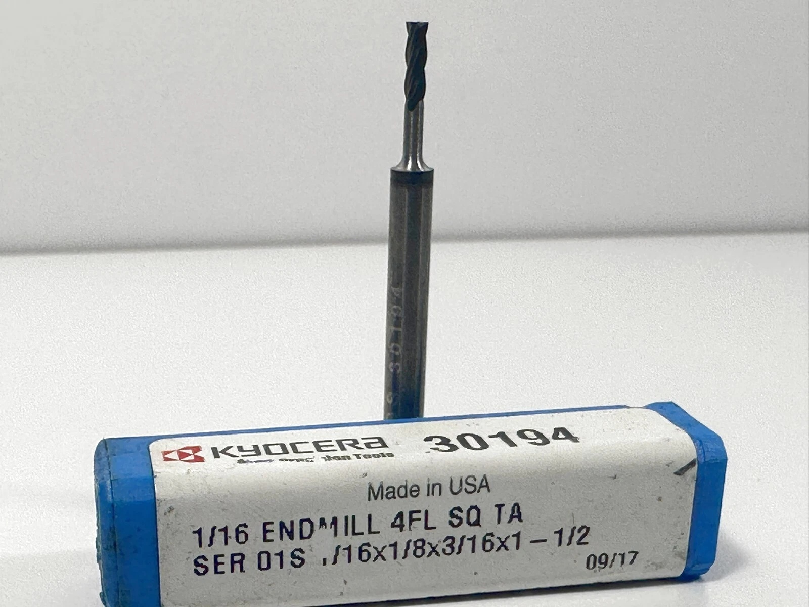 Picture of Kyocera 30194 .062 X .187 4FL Carb EndMill