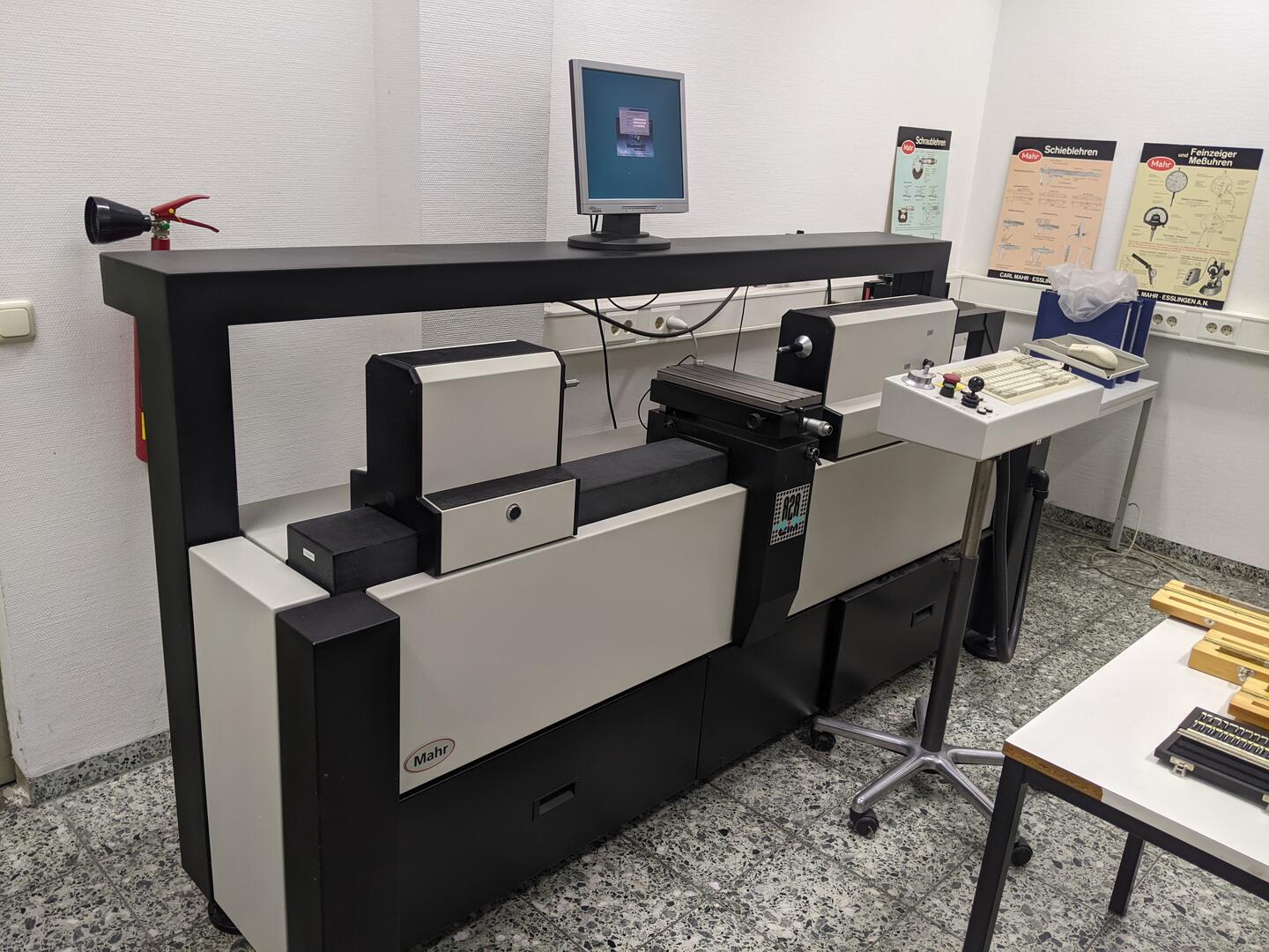 Picture of Mahr 2150173 Cim 1000 Cnc (5350701) W/ Customer-Supplied Computer