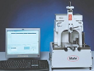 Picture of Mahr 2247948 Upgrade For 130B-16 Comparator W/ Desktop Computer
