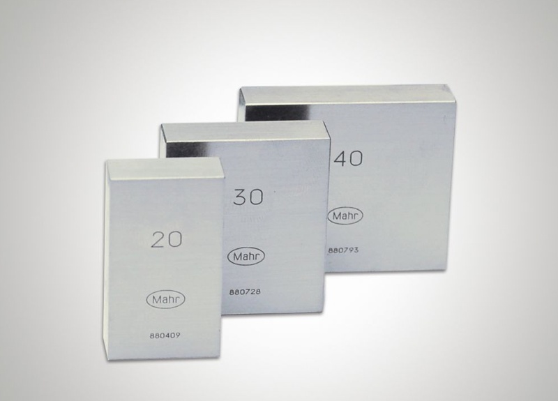 Picture of Mahr 4803517DKS 417/K Gage Block 19,00 mm steel, Dakks Cert