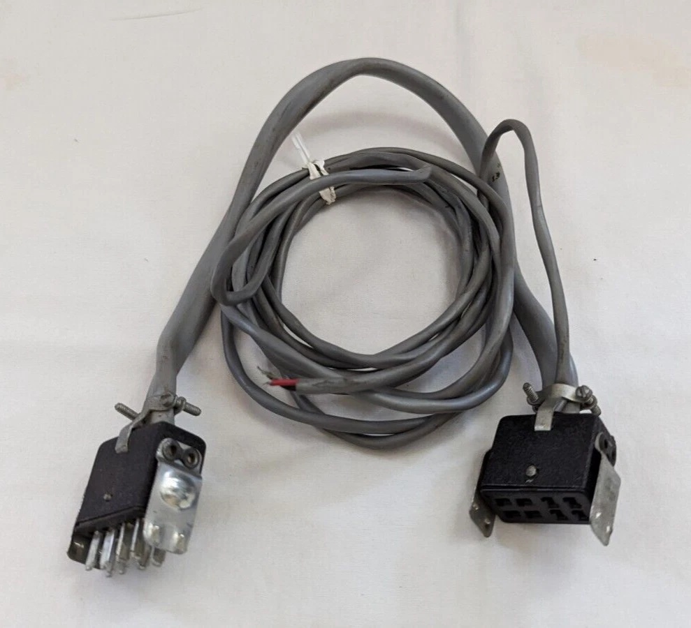 Picture of Mahr A-11022 Cable, Extension, 10 Ft., M-F For Jones Conn.