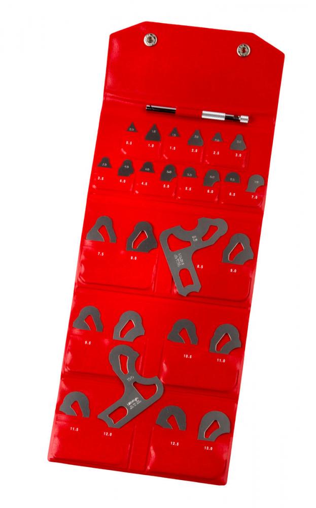 Picture of Mitutoyo 186-902 0.4-6mm, Concave/Convex Radius Gage Set, 26 Pairs Of Leaves ( 0.5 To 13mm By 0.5mm), Locking Clamp