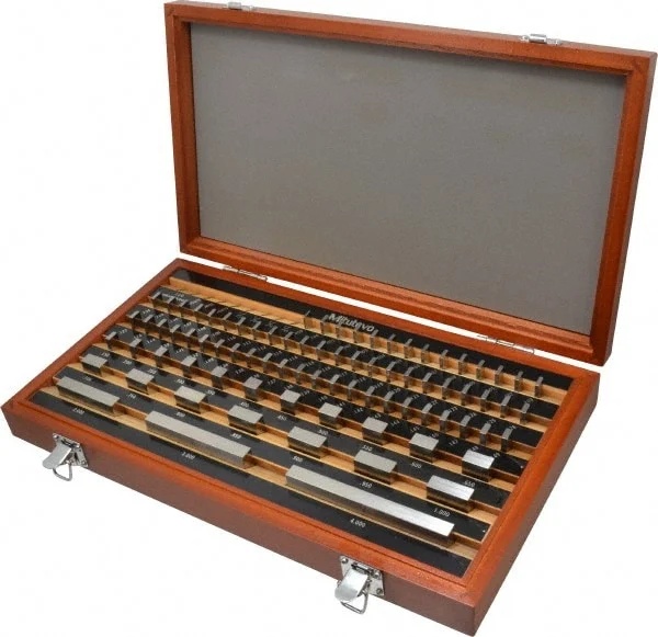 Picture of Mitutoyo 516-903-26 Steel Rectangular Gage Block Set, Inch, 81 Blocks, ASME Grade AS-1