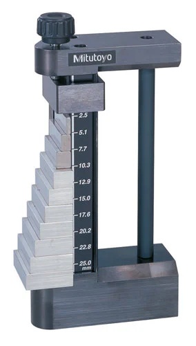 Picture of Mitutoyo 516-935-26 Steel Micrometer Inspection Gage Block Set, Inch, 9 Blocks, AS-1