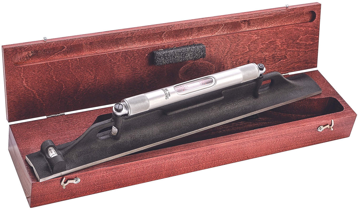 Picture of Starrett 98Z-18 MachINIST Level, 18" Base, With Case