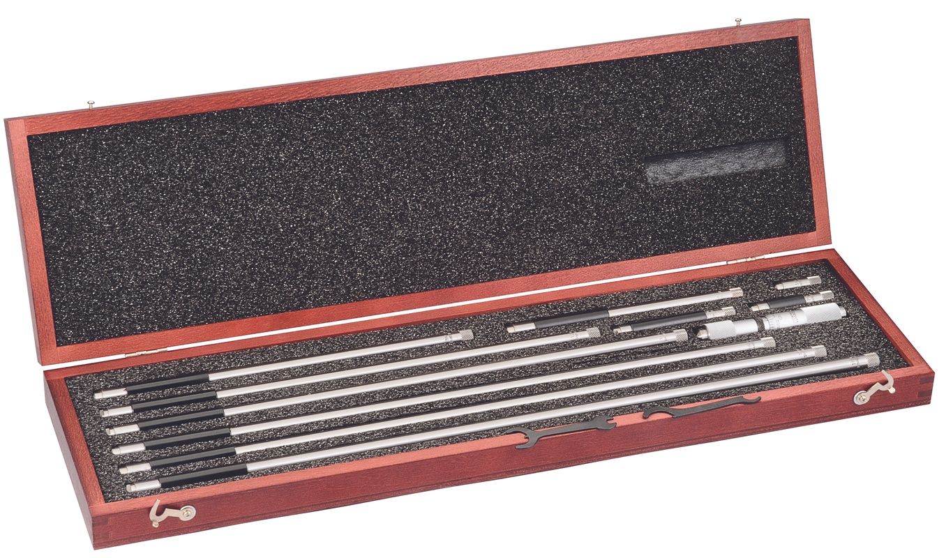 Picture of Starrett 823Ez Tubular Inside Micrometer Set With Case, 4-40" Range, .001"